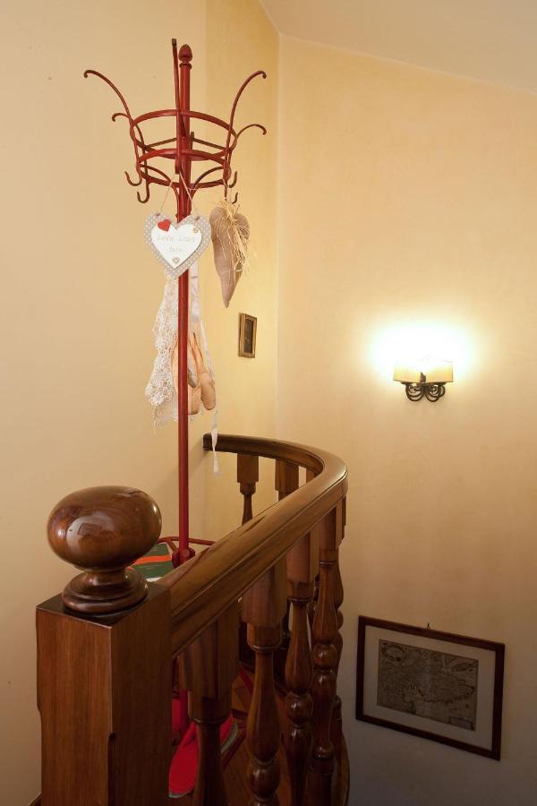 La Mansarda Delle Meraviglie B&B Superior Trieste Ngoại thất bức ảnh