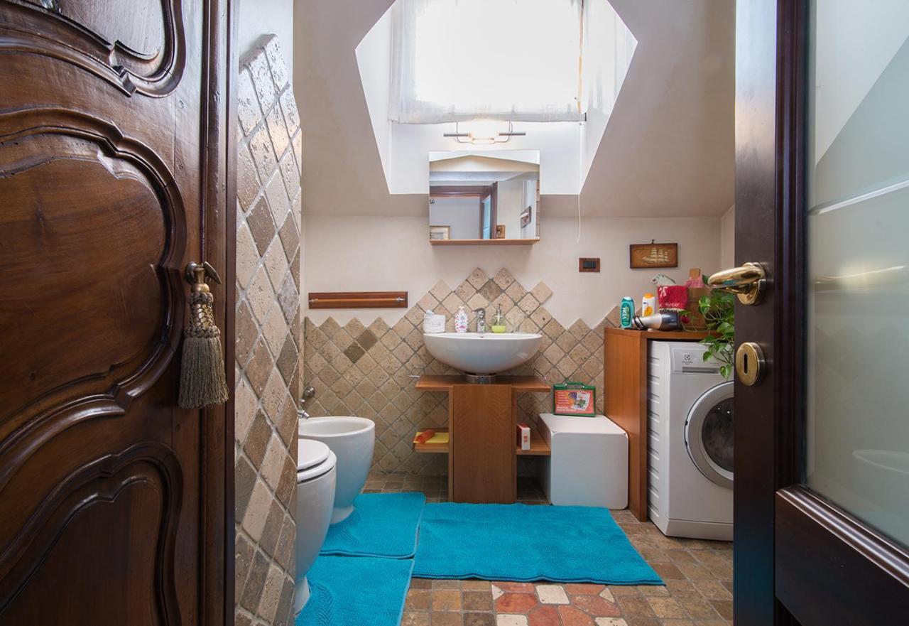 La Mansarda Delle Meraviglie B&B Superior Trieste Ngoại thất bức ảnh