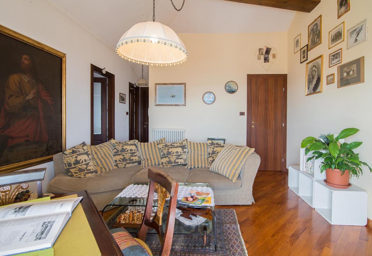 La Mansarda Delle Meraviglie B&B Superior Trieste Ngoại thất bức ảnh