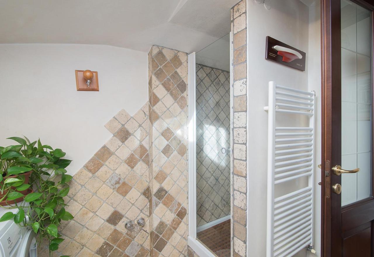 La Mansarda Delle Meraviglie B&B Superior Trieste Ngoại thất bức ảnh