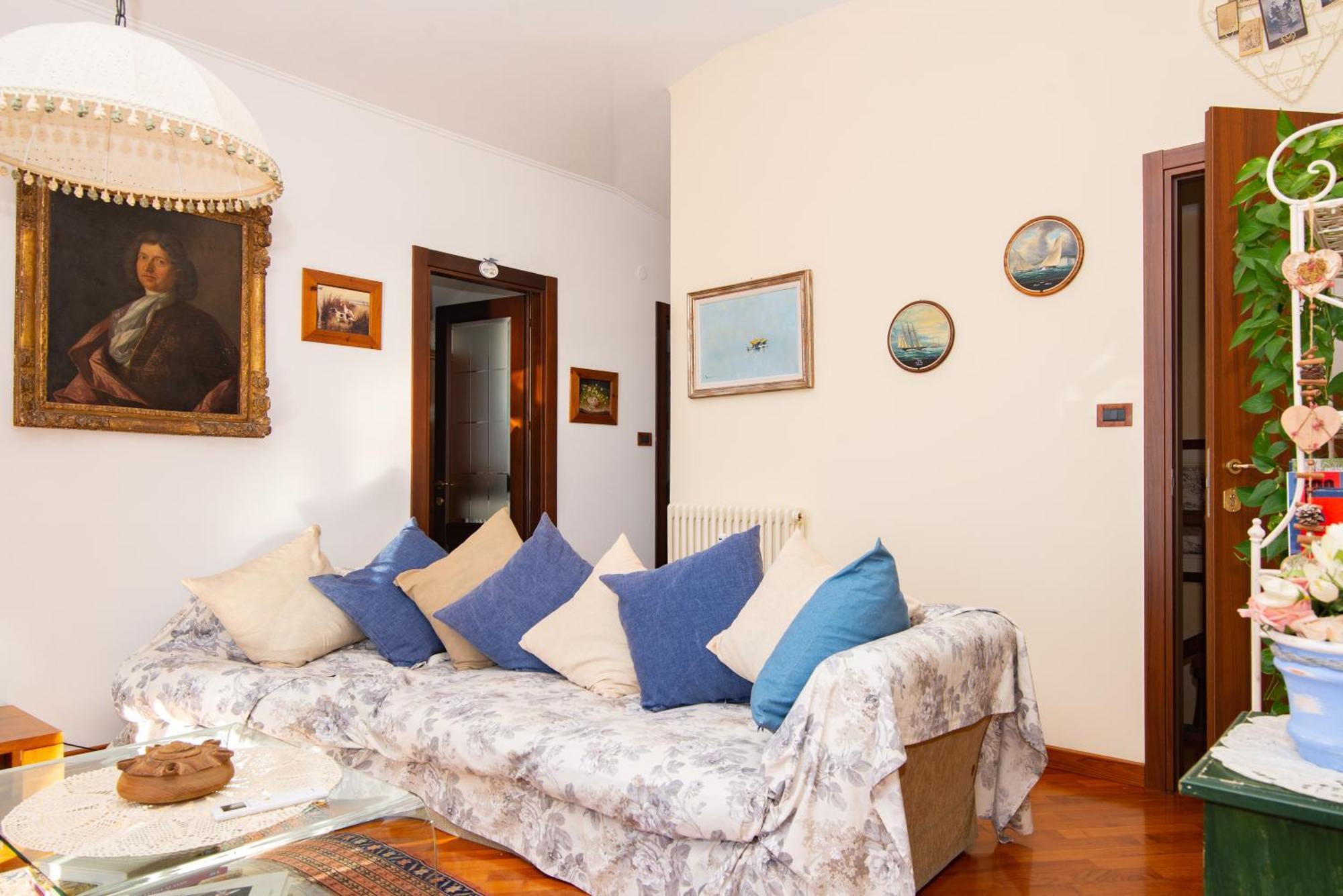 La Mansarda Delle Meraviglie B&B Superior Trieste Ngoại thất bức ảnh